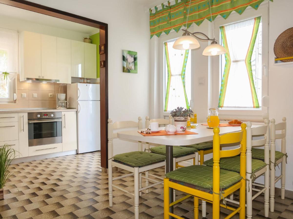Apartment Rea - Ckv110 By Interhome Crikvenica Buitenkant foto
