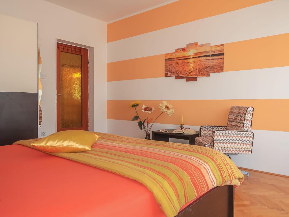 Apartment Rea - Ckv110 By Interhome Crikvenica Buitenkant foto