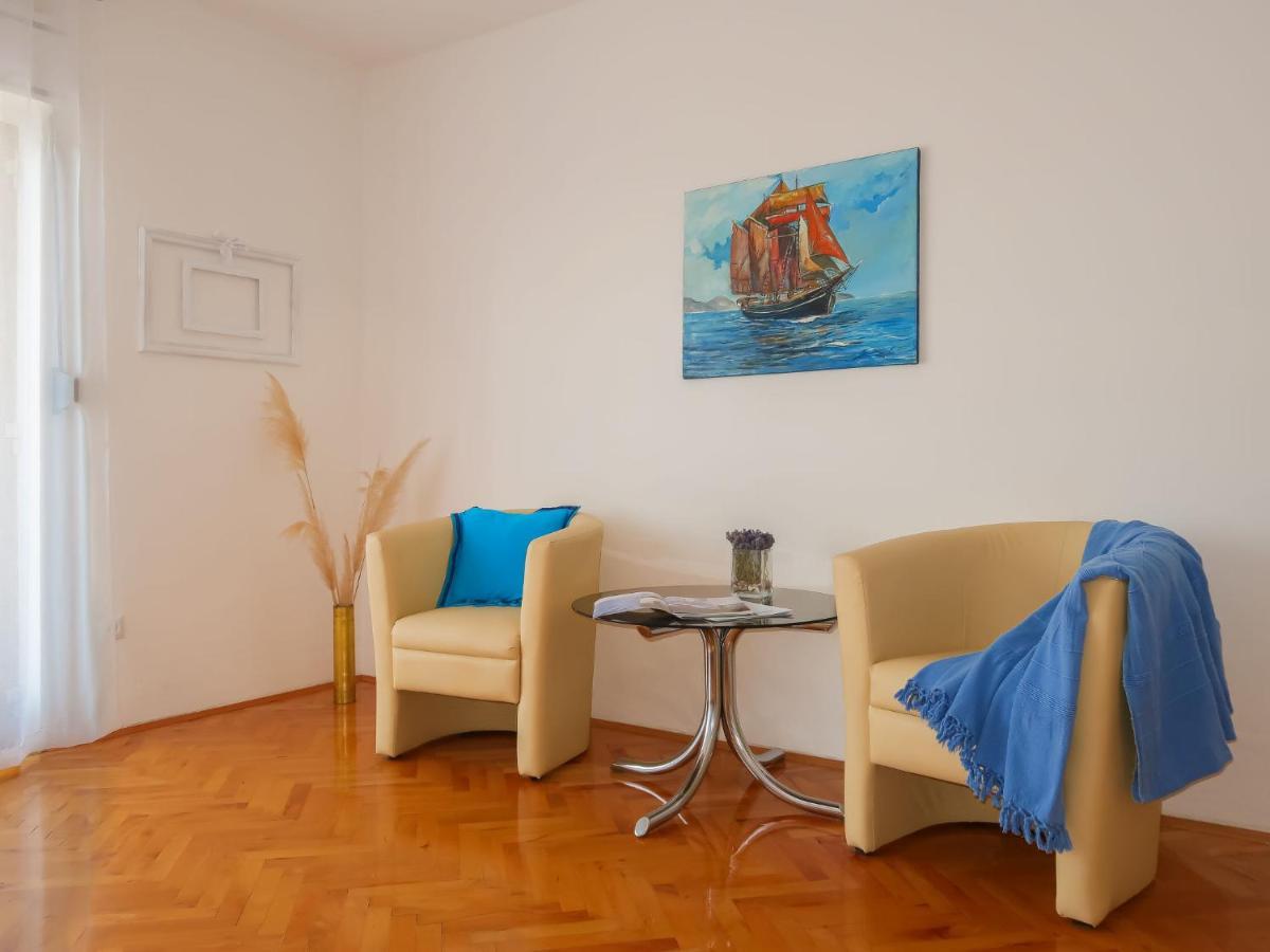 Apartment Rea - Ckv110 By Interhome Crikvenica Buitenkant foto